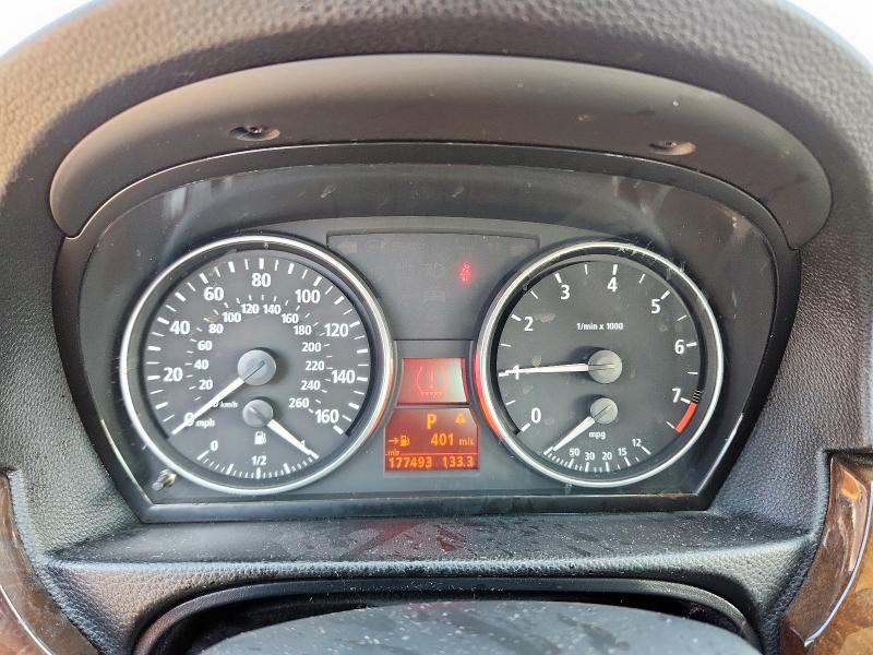 Photo 9 from auction – 2006 BMW 330 I with VIN WBAVB33506KS34206