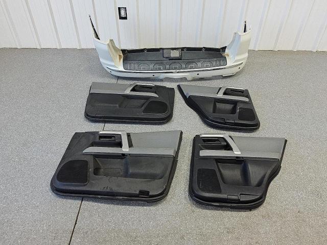 Photo 13 from auction – 2011 TOYOTA 4RUNNER SR with VIN JTEZU5JR7B5025243