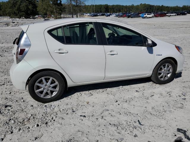 Photo 3 from auction – 2014 TOYOTA PRIUS C with VIN JTDKDTB38E1068005