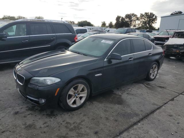 BMW 528 I 2013 with VIN WBAXG5C55DDY35473 - Photo from auction