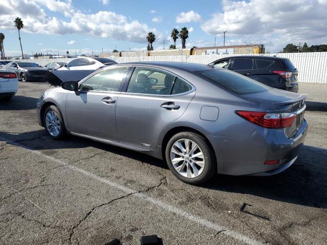 Photo 2 from auction – 2013 LEXUS ES 300H with VIN JTHBW1GGXD2022371