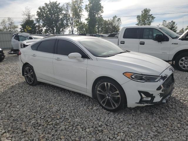 Photo 4 from auction – 2019 FORD FUSION TIT with VIN 3FA6P0D97KR152980