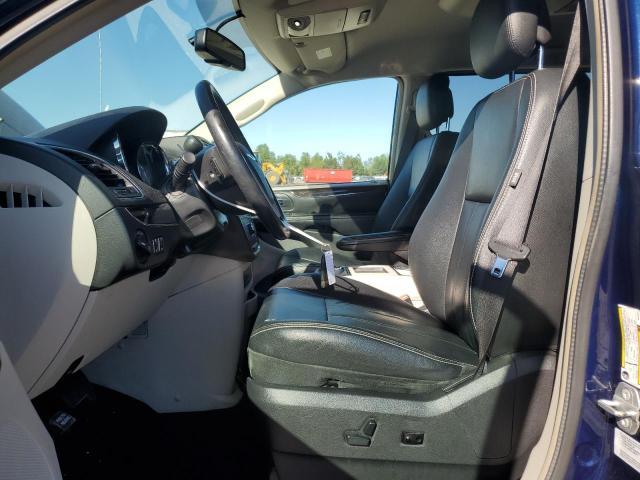 Photo 7 from auction – 2016 CHRYSLER TOWN & COU with VIN 2C4RC1BG2GR135415