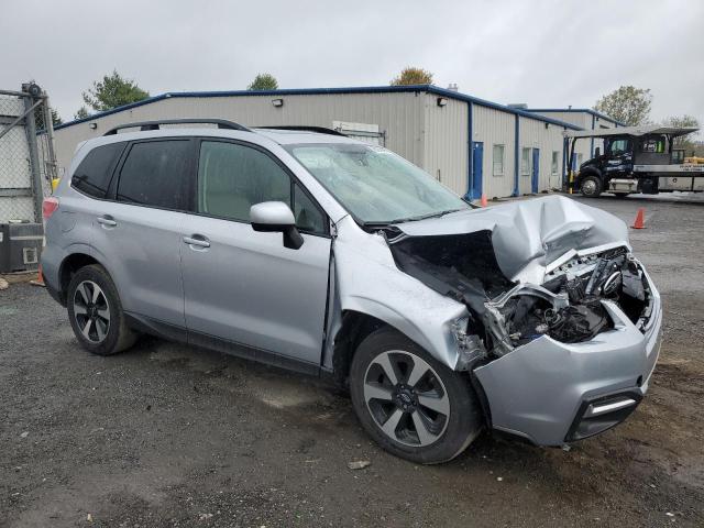 Photo 4 from auction – 2017 SUBARU FORESTER 2 with VIN JF2SJAGC7HH523302