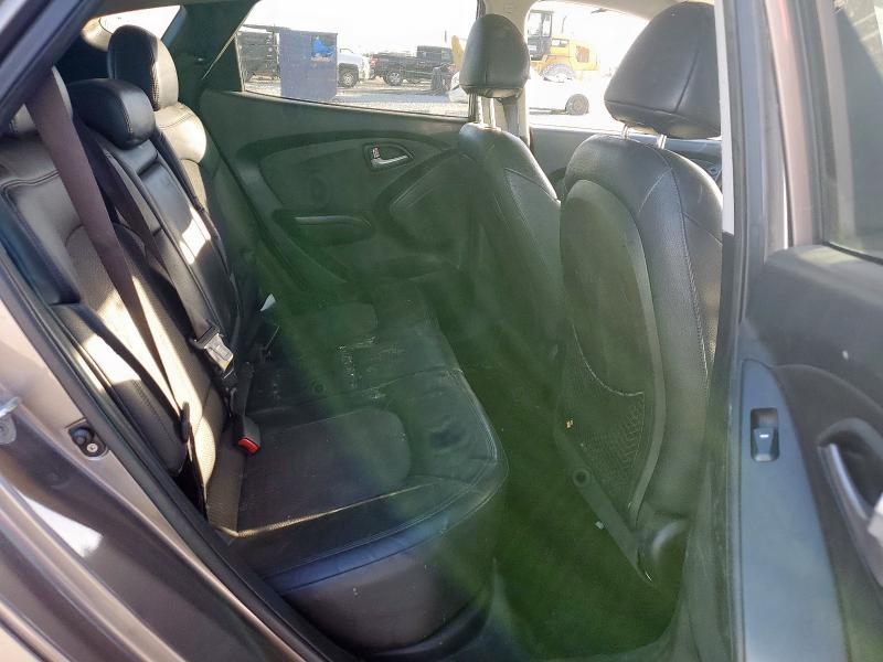 Photo 11 from auction – 2011 HYUNDAI TUCSON with VIN KM8JU3AC2BU286895