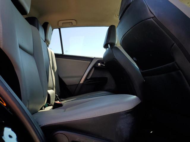 Photo 11 from auction – 2017 TOYOTA RAV4 LIMIT with VIN 2T3DFREV6HW685640