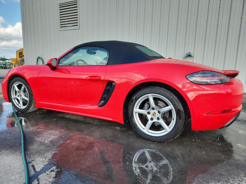 Photo 2 from auction – 2017 PORSCHE BOXSTER with VIN WP0CA2A87HS220701