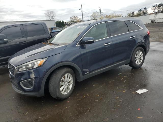KIA SORENTO 2016 with VIN 5XYPGDA33GG163806 - Photo from auction