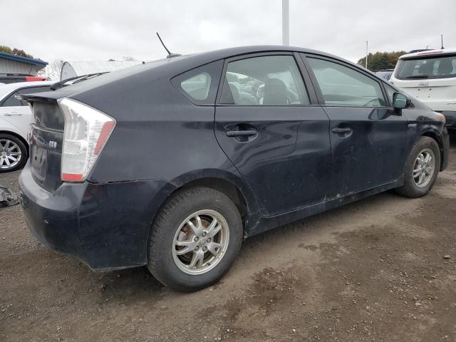 Photo 3 from auction – 2011 TOYOTA PRIUS with VIN JTDKN3DU3B1369022