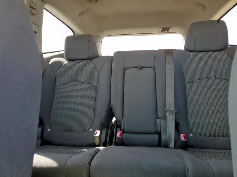 Photo 10 from auction – 2010 CHEVROLET TRAVERSE L with VIN 1GNLRFED9AS114464