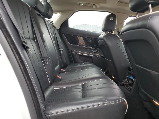 Фото 10 с аукциона – 2015 JAGUAR XJ с VIN SAJWJ1CD4F8V80635