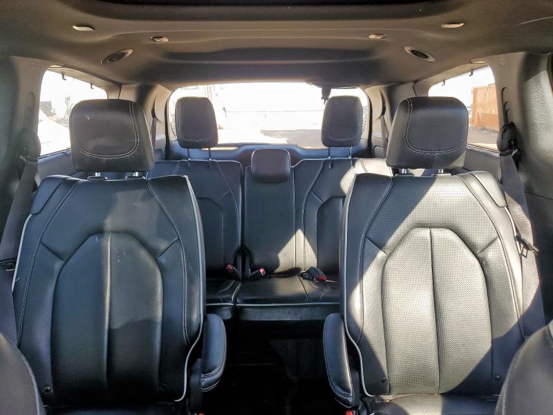 Photo 10 from auction – 2023 CHRYSLER PACIFICA L with VIN 2C4RC1GG8PR625799