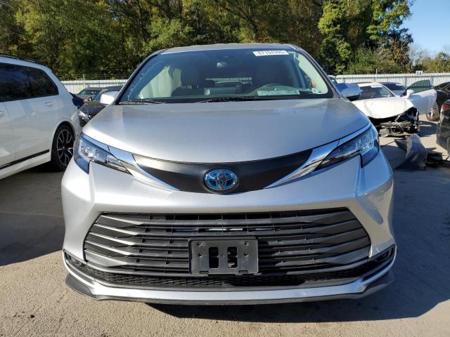 Photo 5 from auction – 2021 TOYOTA SIENNA LE with VIN 5TDKRKEC5MS041658