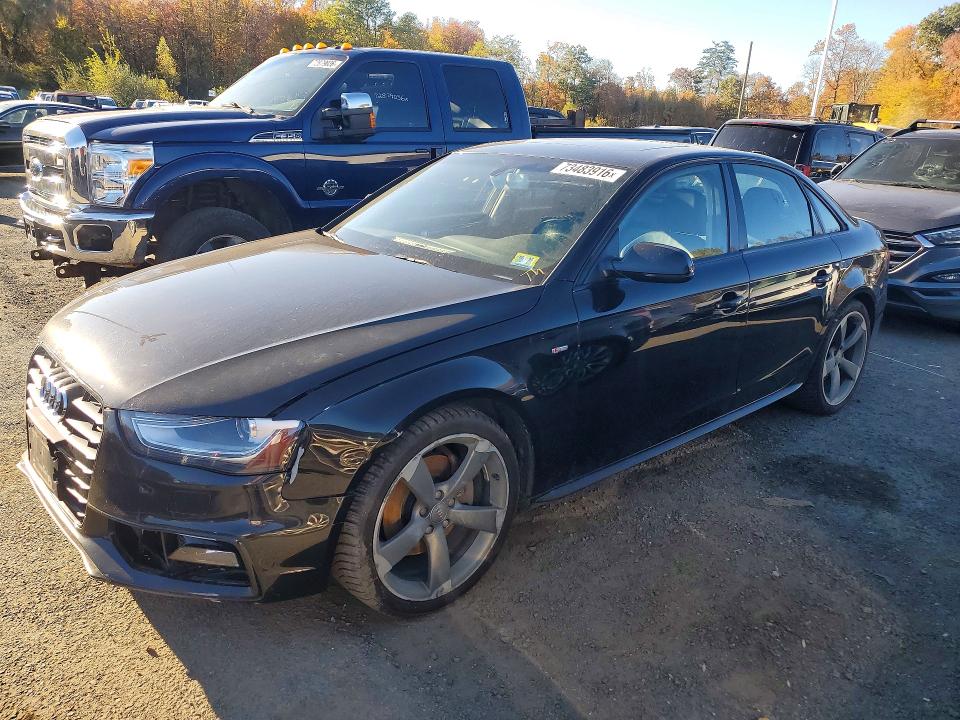 Снимка 1 от търг – 2014 AUDI A4 с VIN WAUHFAFL7EN005325