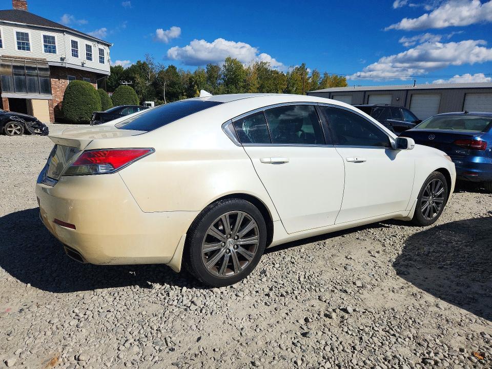 Photo 3 from auction – 2013 ACURA TL with VIN 19UUA8F30DA018658