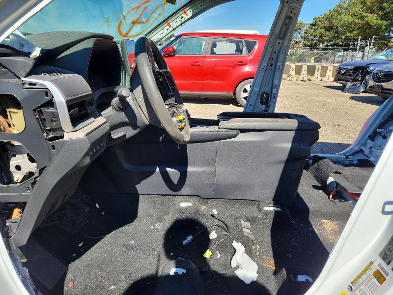 Снимка 7 от търг – 2025 TOYOTA GRAND HIGHLANDER HYBRID с VIN 5TDACAB59SS063656