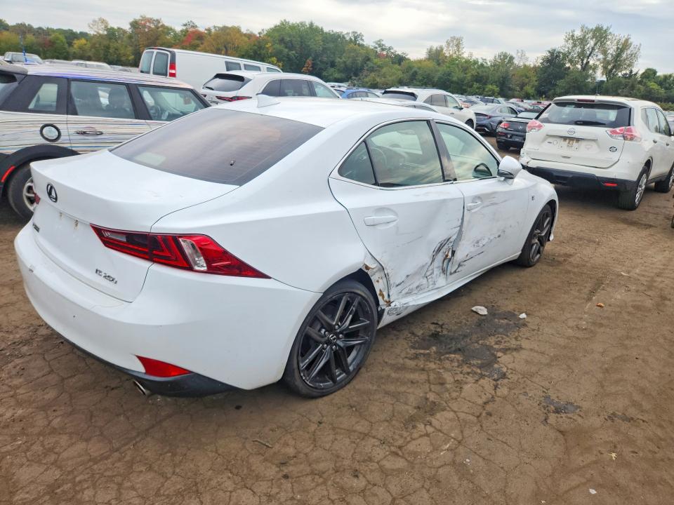 صورة رقم 3 من المزاد - 2015 LEXUS IS مع VIN JTHBF1D26F5074364