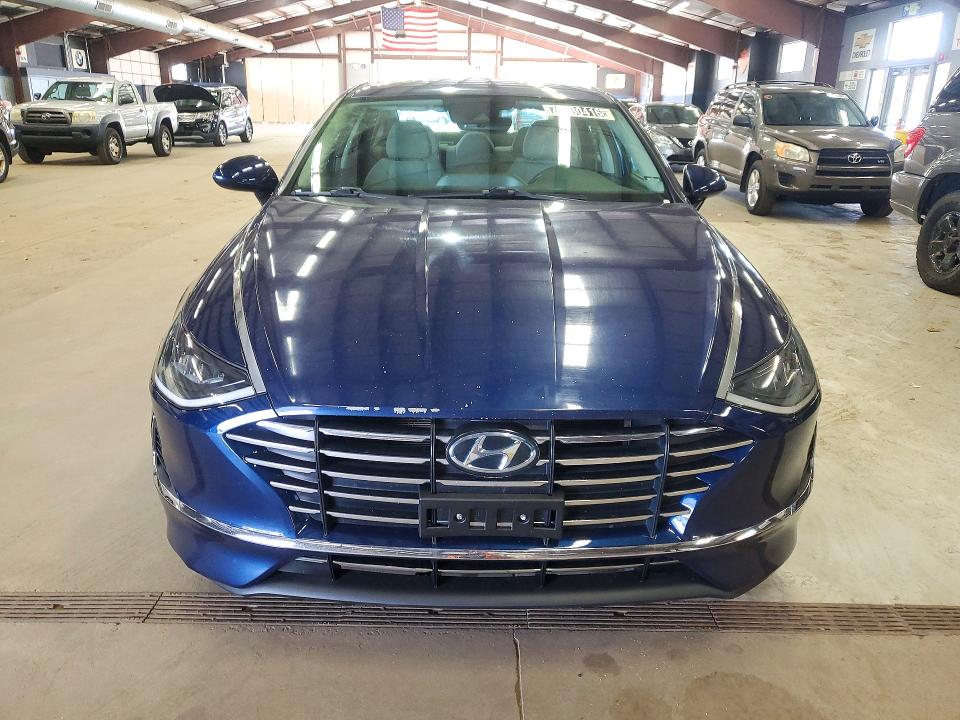 Photo 5 from auction – 2021 HYUNDAI SONATA with VIN 5NPEG4JA8MH082925