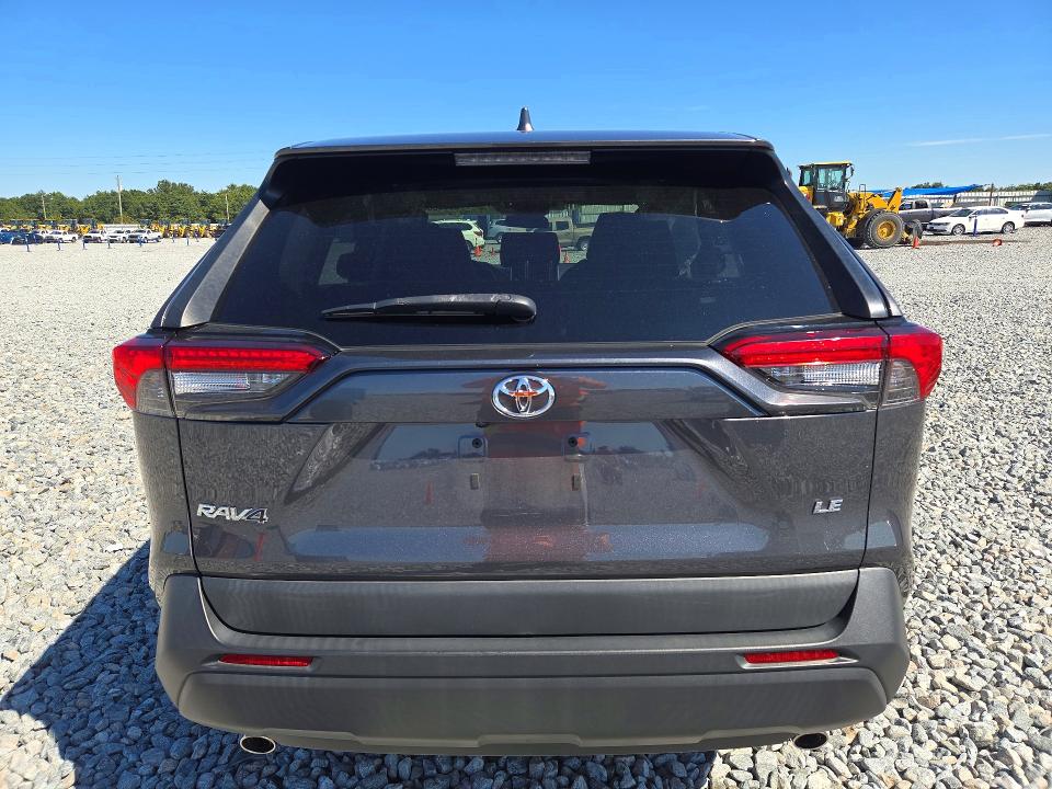 Снимка 6 от търг – 2023 TOYOTA RAV4 с VIN 2T3H1RFV1PC217099