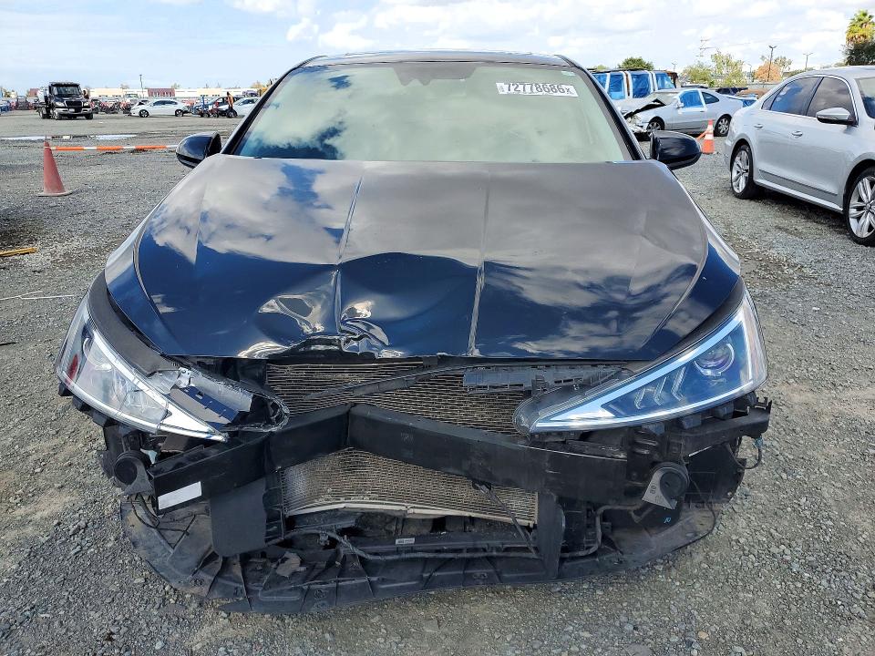 Снимка 5 от търг – 2020 HYUNDAI ELANTRA с VIN 5NPD84LFXLH602056