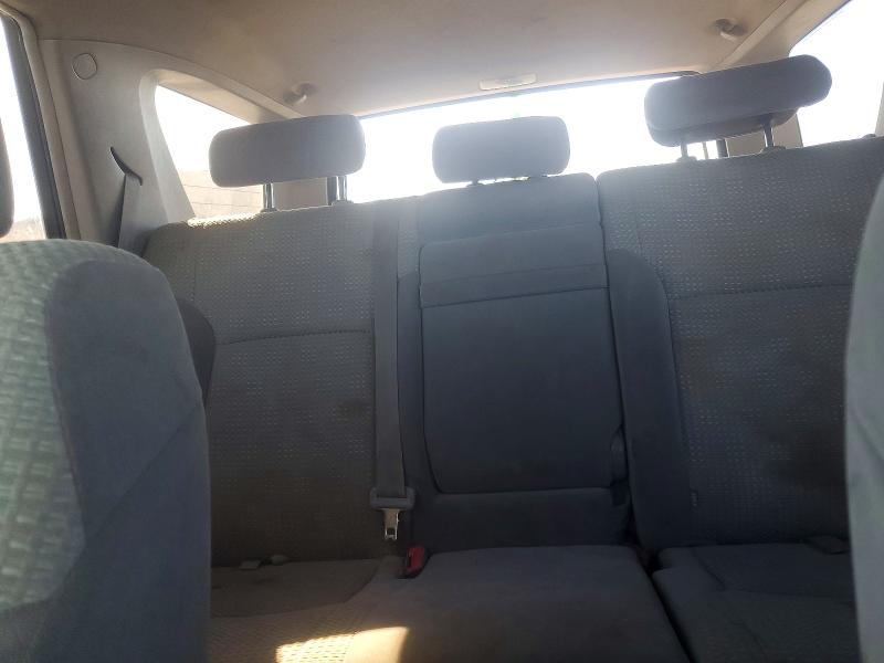Снимка 10 от търг – 2004 TOYOTA 4RUNNER с VIN JTEZU14RX48011245