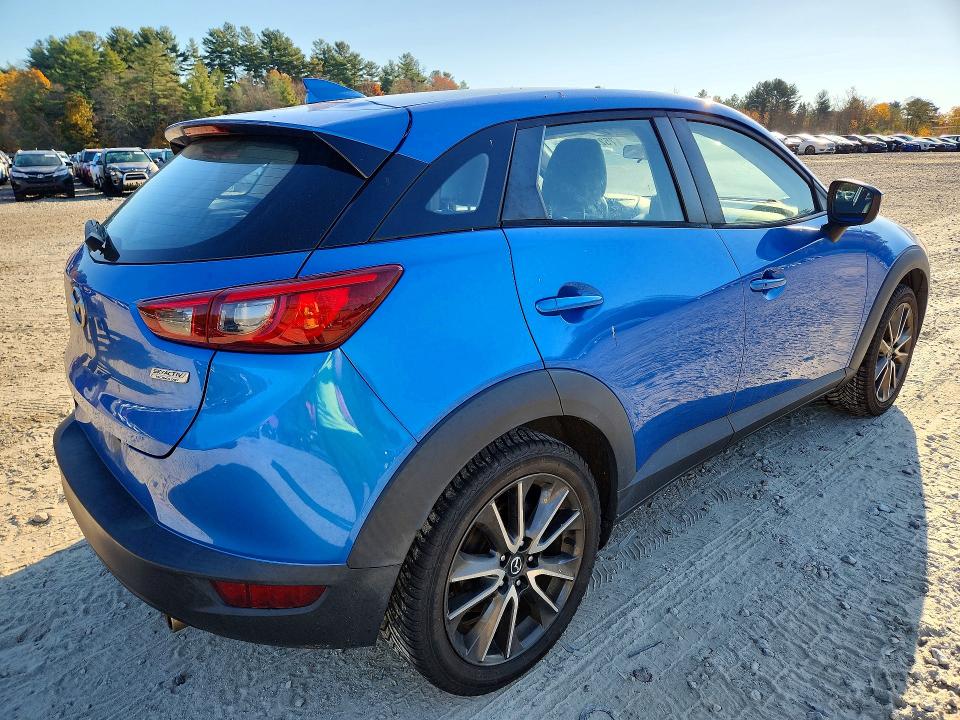 Снимка 3 от търг – 2017 MAZDA CX-3 с VIN JM1DKFC72H0147259