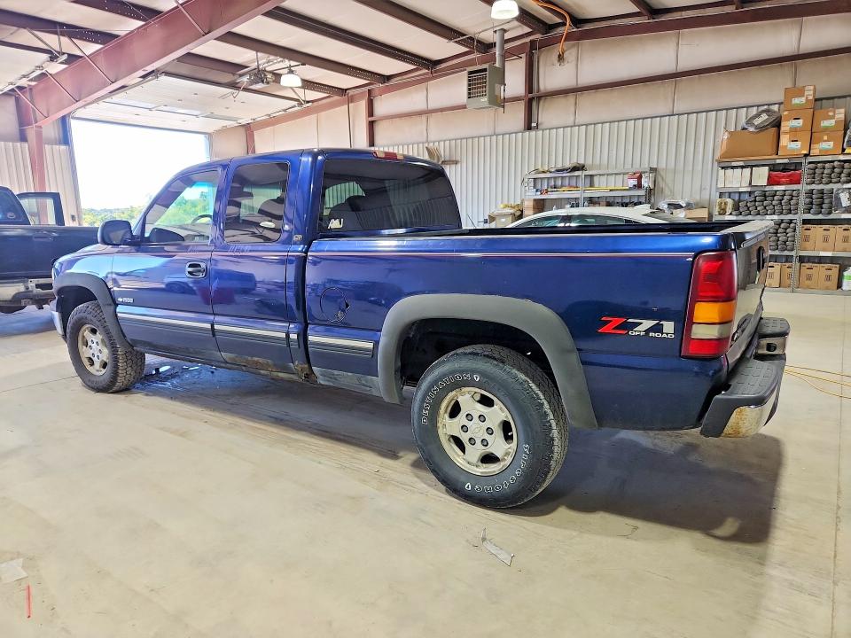 Снимка 2 от търг – 2002 CHEVROLET SILVERADO с VIN 2GCEK19V021274696