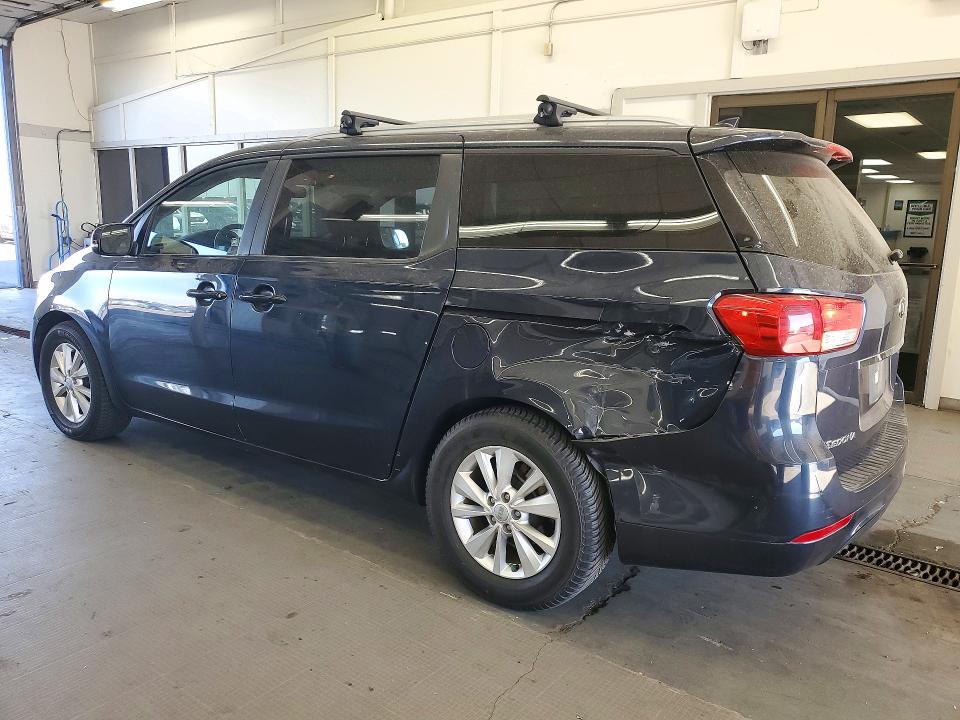 Снимка 2 от търг – 2015 KIA SEDONA с VIN KNDMB5C19F6060202