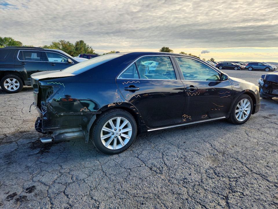 Снимка 3 от търг – 2012 TOYOTA CAMRY HYBRID с VIN 4T1BD1FK7CU023585