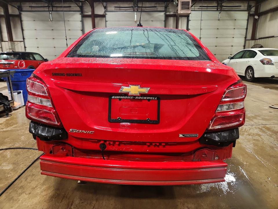 صورة رقم 6 من المزاد - 2019 CHEVROLET SONIC مع VIN 1G1JF5SB1K4122692