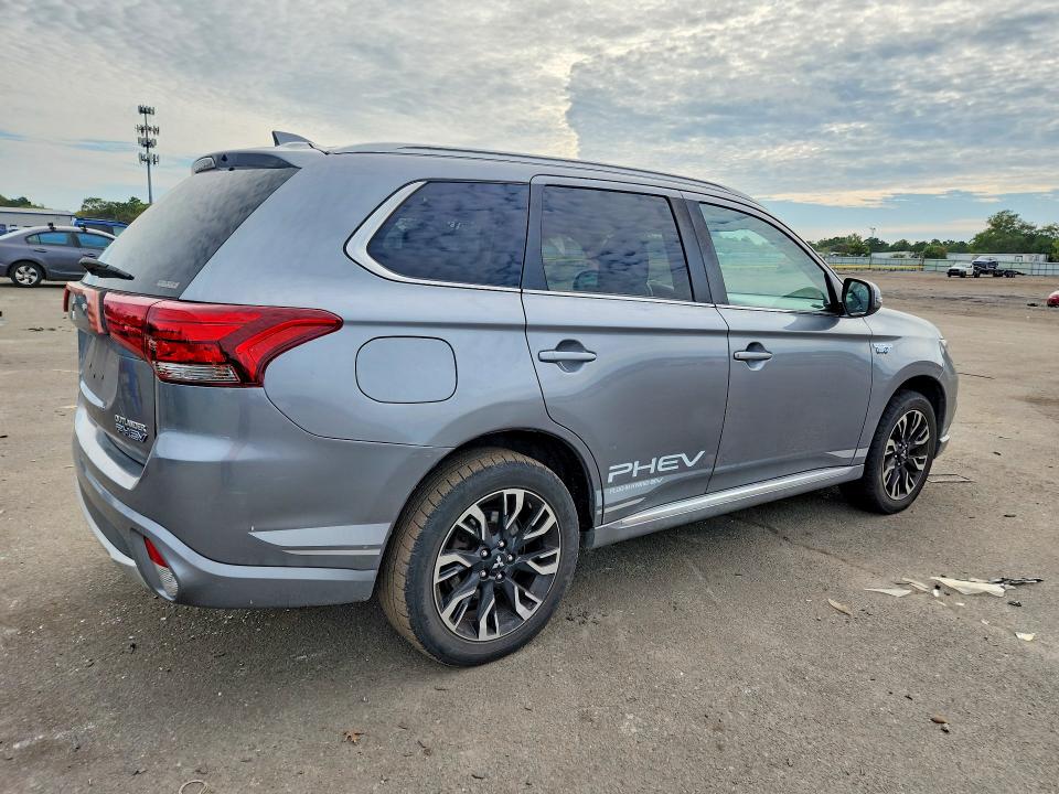 Zdjęcie 3 z aukcji – 2018 MITSUBISHI OUTLANDER z VIN JA4J24A50JZ031367