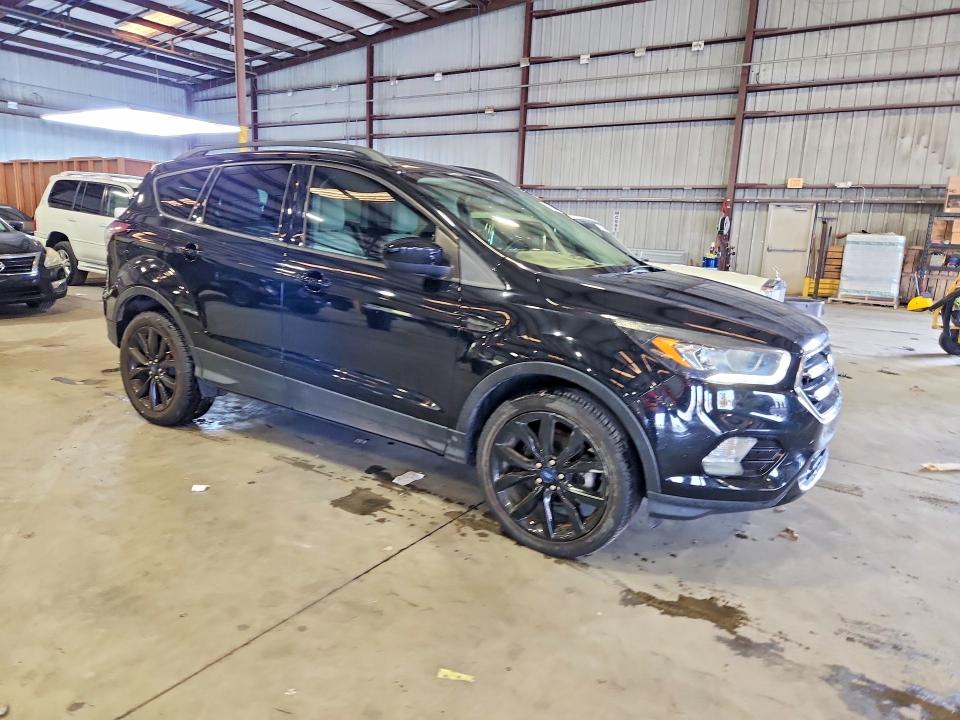 Снимка 4 от търг – 2018 FORD ESCAPE с VIN 1FMCU0HD7JUD00701