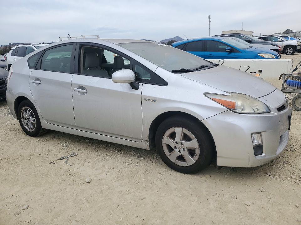Photo 4 from auction – 2010 TOYOTA PRIUS with VIN JTDKN3DUXA0062855