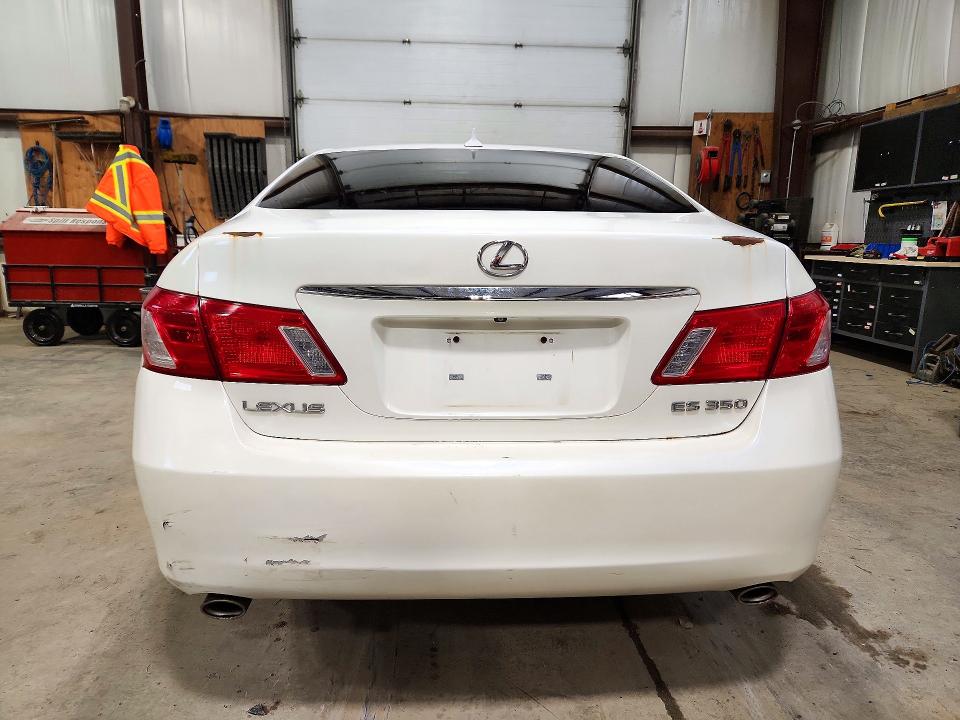 Снимка 6 от търг – 2010 LEXUS ES с VIN JTHBK1EG0A2362350