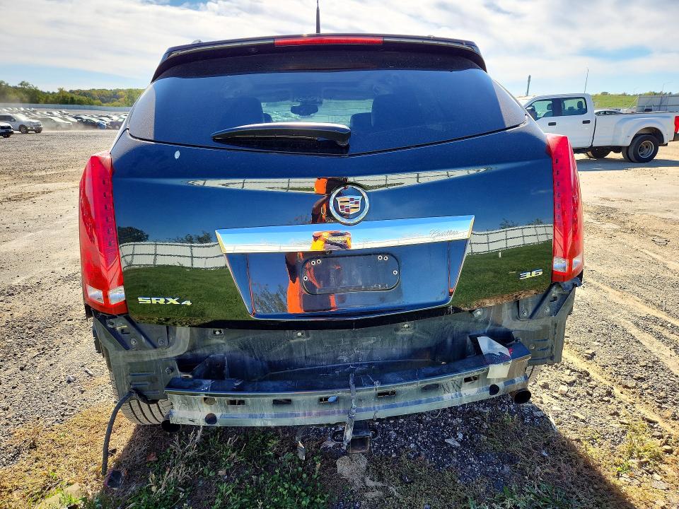 Photo 6 from auction – 2013 CADILLAC SRX with VIN 3GYFNJE31DS590531