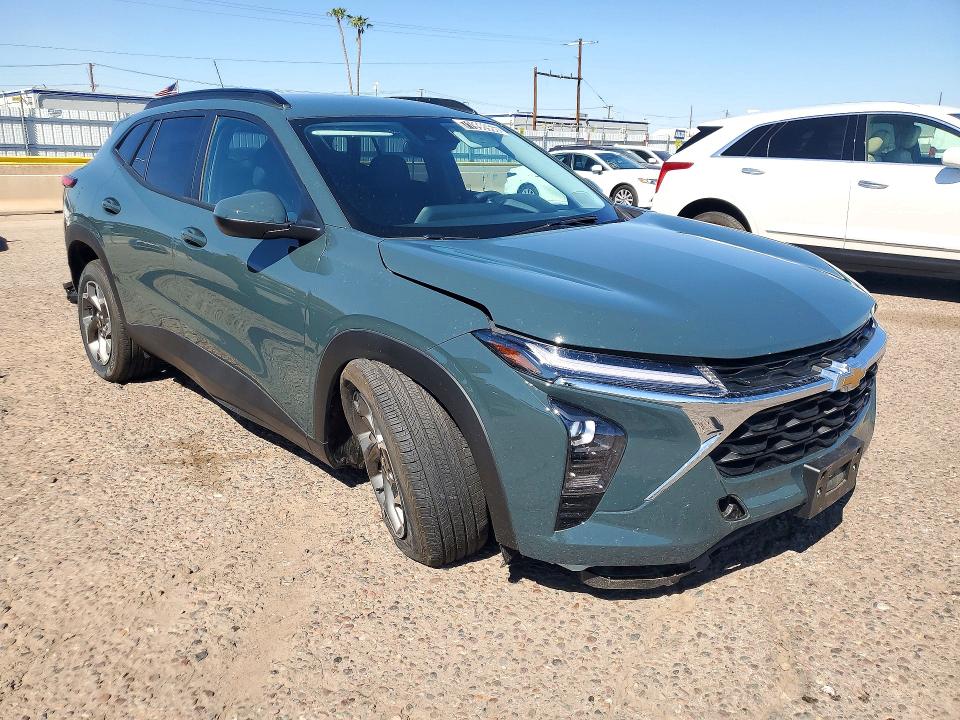 Photo 4 from auction – 2026 CHEVROLET TRAX with VIN KL77LHEP8TC183836