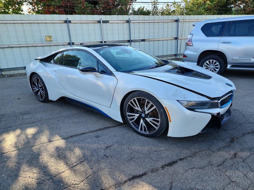 صورة رقم 4 من المزاد - 2016 BMW I8 مع VIN WBY2Z2C53GV675774
