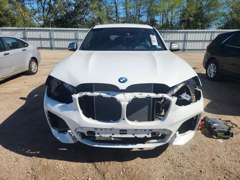 صورة رقم 5 من المزاد - 2018 BMW X3 مع VIN 5UXTS3C50J0Y96378