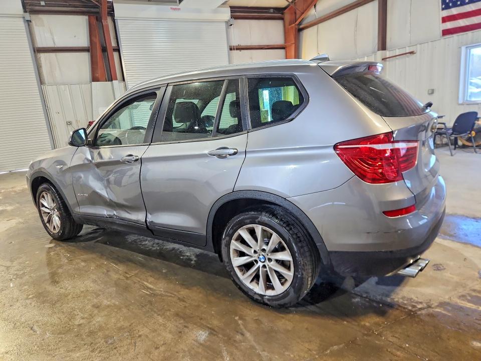 Снимка 2 от търг – 2017 BMW X3 с VIN 5UXWX9C52H0T05866