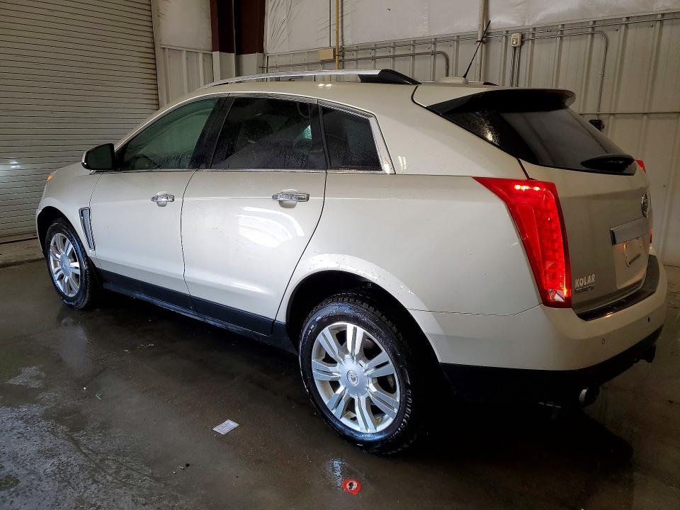 Снимка 2 от търг – 2015 CADILLAC SRX с VIN 3GYFNBE37FS607762