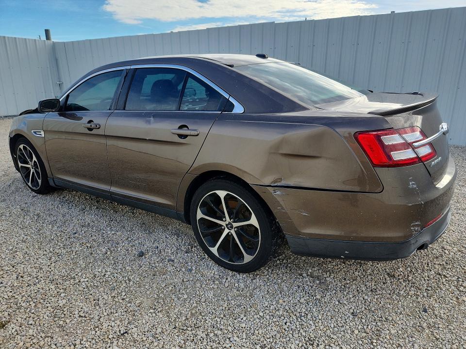 Photo 2 from auction – 2015 FORD TAURUS with VIN 1FAHP2F85FG134953