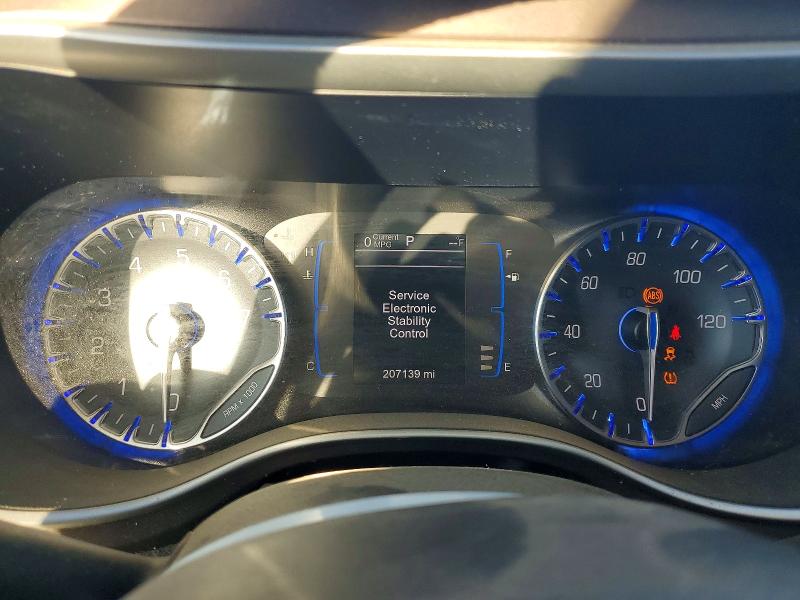 Снимка 9 от търг – 2017 CHRYSLER PACIFICA с VIN 2C4RC1BG4HR583897