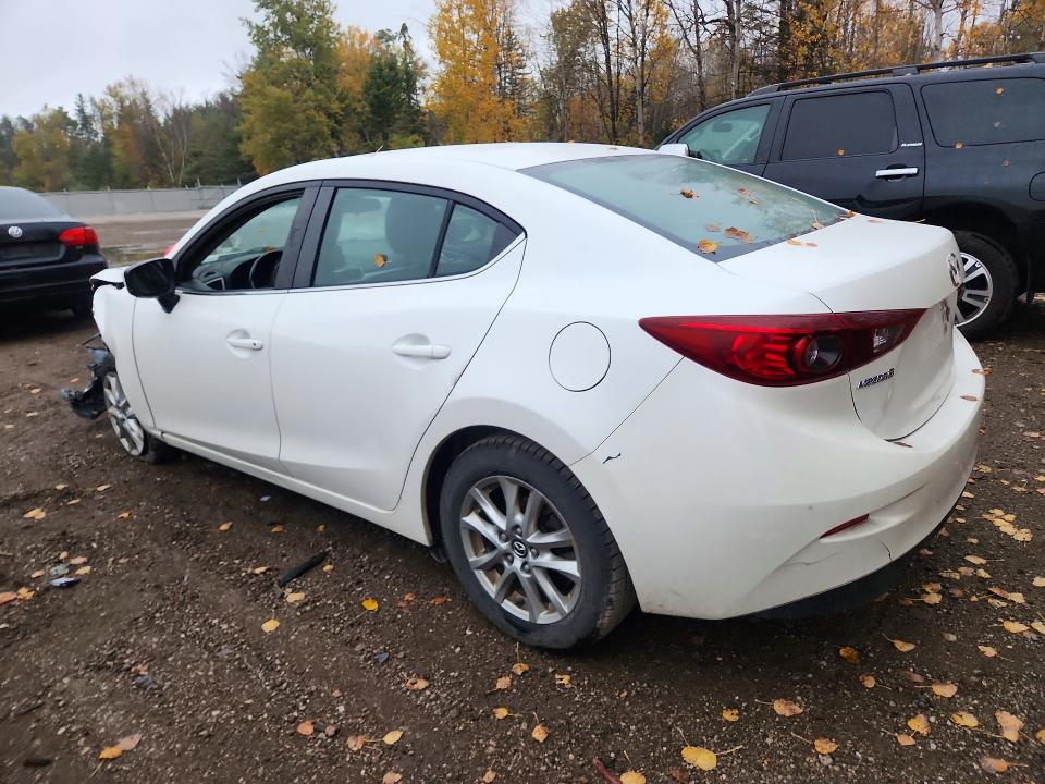 Снимка 2 от търг – 2018 MAZDA 3 с VIN 3MZBN1V76JM275910