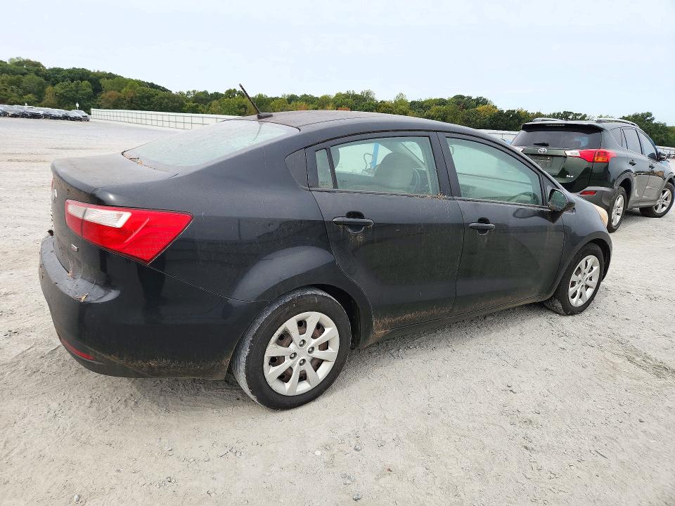 Фото 3 с аукциона – 2014 KIA RIO с VIN KNADM4A39E6385632