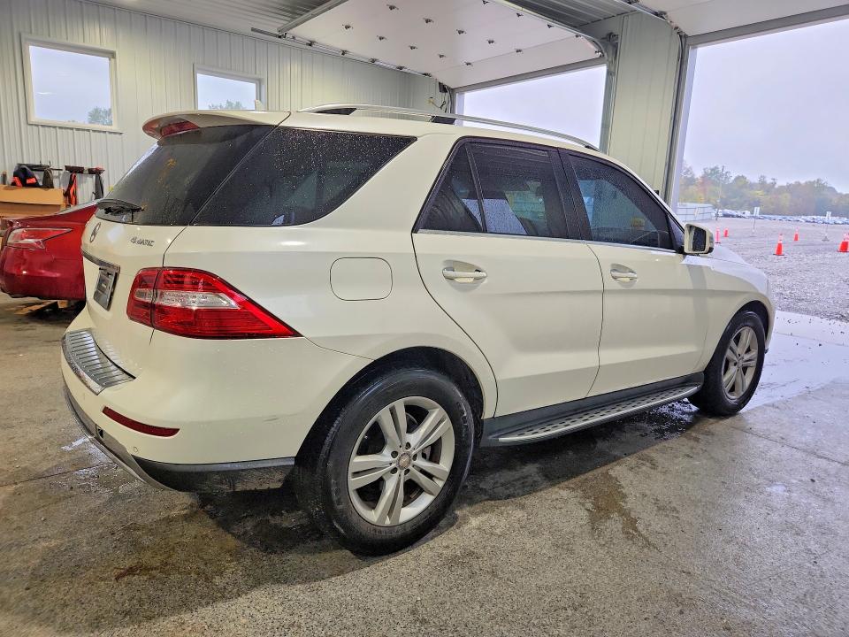 Photo 3 from auction – 2014 MERCEDES-BENZ ML with VIN 4JGDA5HB3EA416882