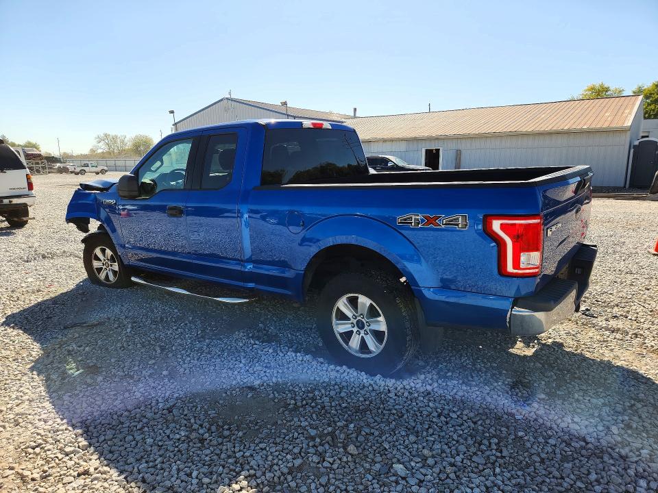 Foto 2 de la subasta – 2015 FORD F150 con VIN 1FTFX1EF1FFB17391
