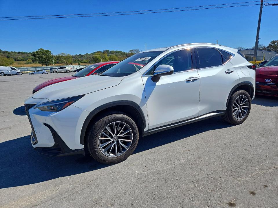 LEXUS NX 2022 с VIN JTJGKCEZ3N5004052 - Фото с аукциона