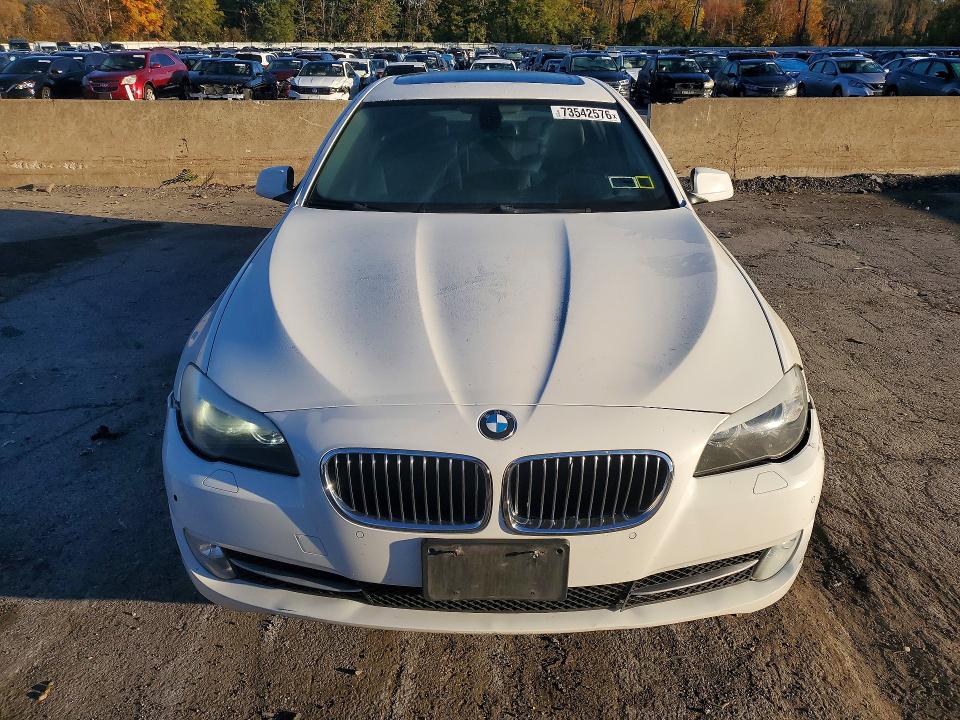 Снимка 5 от търг – 2012 BMW 528 с VIN WBAXH5C5XCDW08906