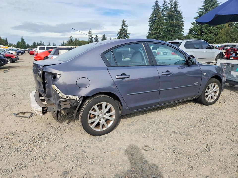صورة رقم 3 من المزاد - 2007 MAZDA 3 مع VIN JM1BK124171769412