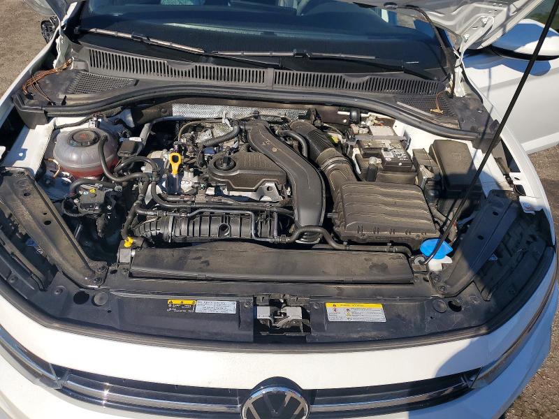 Снимка 11 от търг – 2025 VOLKSWAGEN JETTA с VIN 3VW7X7BU4SM003449
